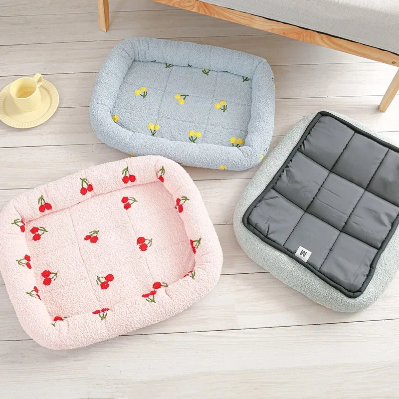 Universal Kennel Cloud Velvet  – Pet Supplies Hours recenzja i cena