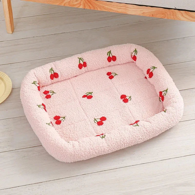 Universal Kennel Cloud Velvet  – Pet Supplies Hours recenzja i cena
